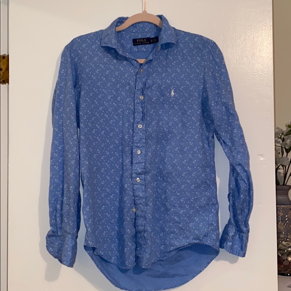 Men’s dress button up shirt